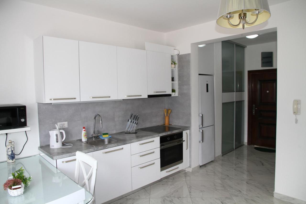 Bella Costa Apartment Dobra Voda Exterior photo