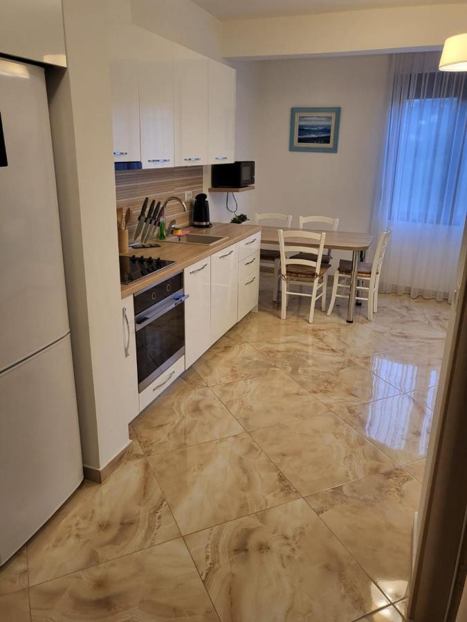 Bella Costa Apartment Dobra Voda Exterior photo