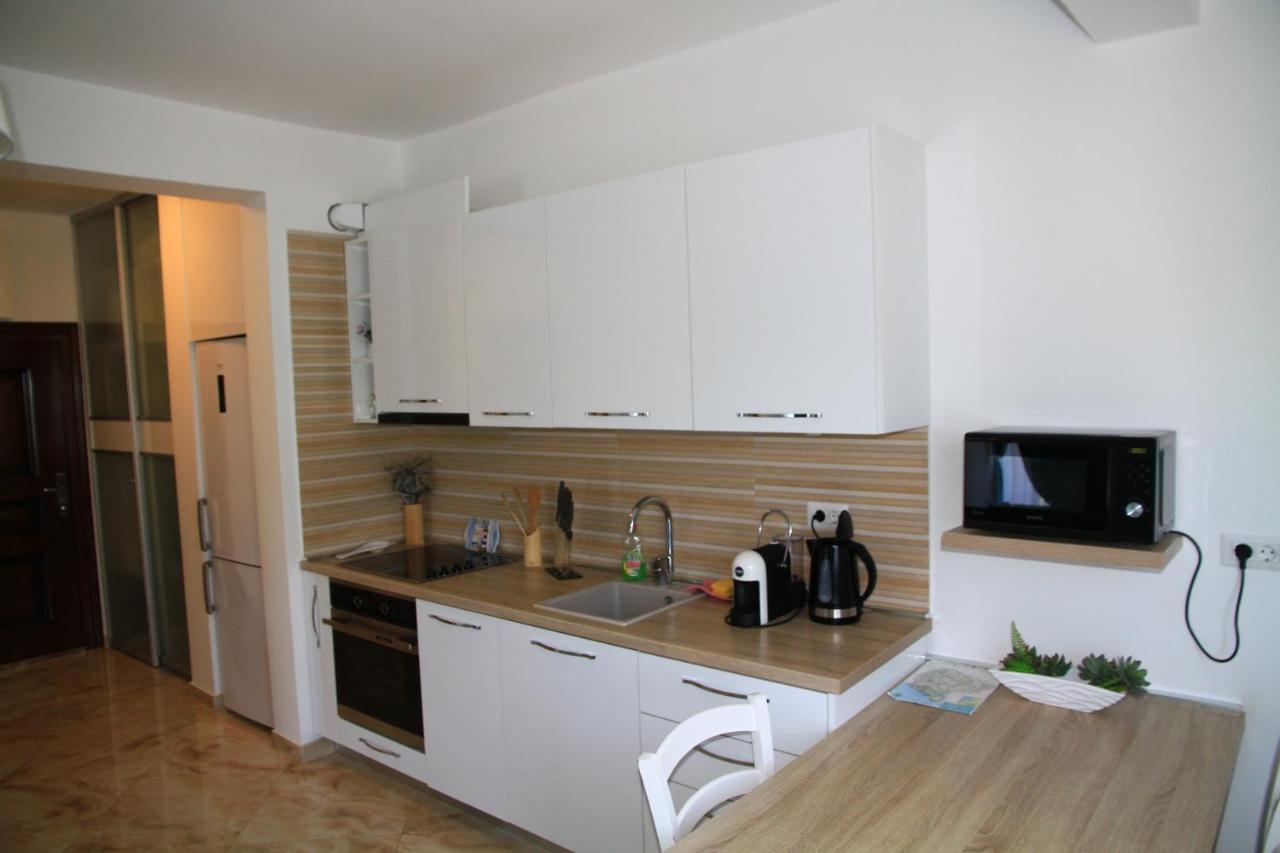 Bella Costa Apartment Dobra Voda Exterior photo